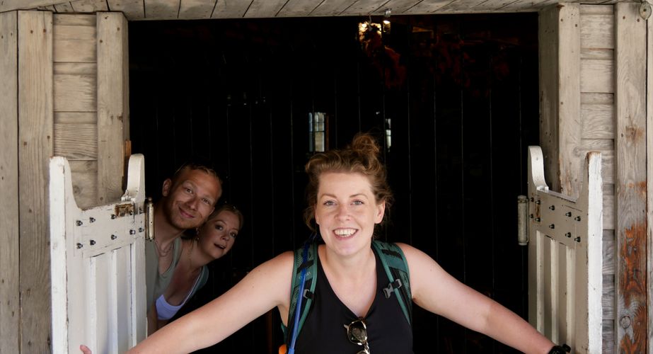 28 38 Canada 51 28 38 Canada 51